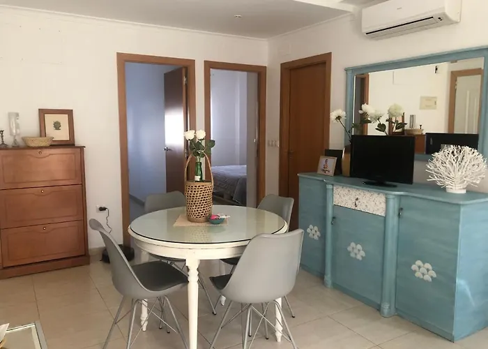 Brisas Del Montgo Дения